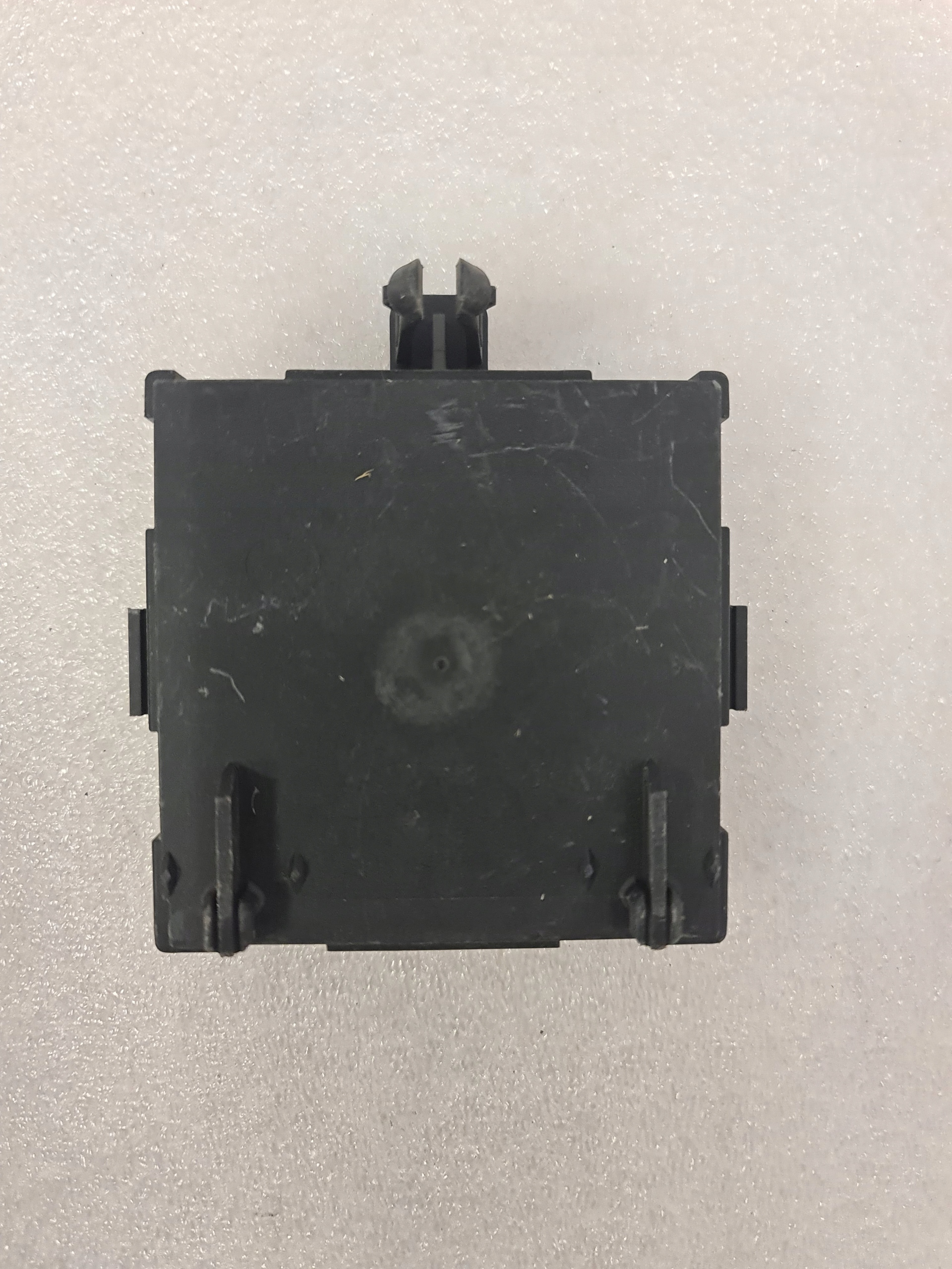 Mercedes A2239001526 W206 W223 door module - galeria