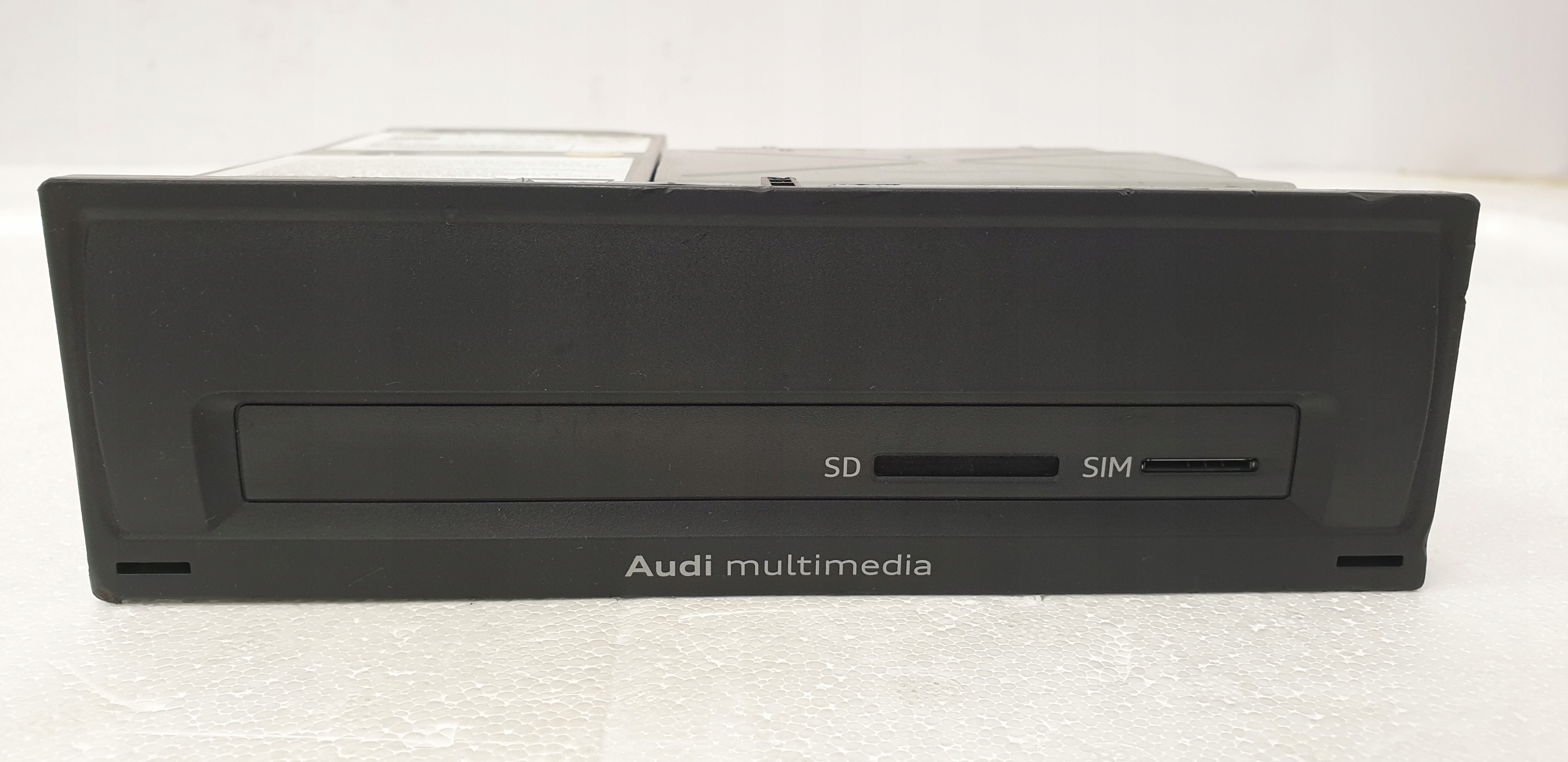 Audi Navigation MMI Multimedia Reader 83A035029A - galeria