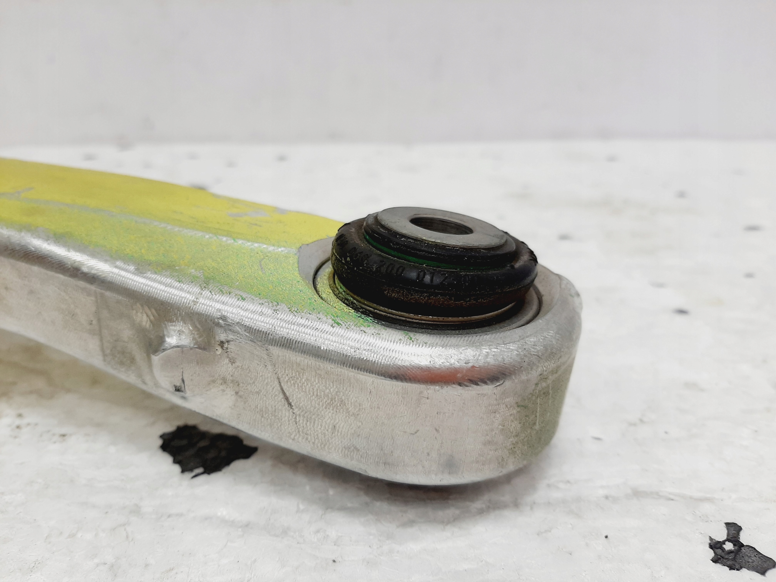 Rear Control Arm Mercedes W205 C63 AMG - galeria