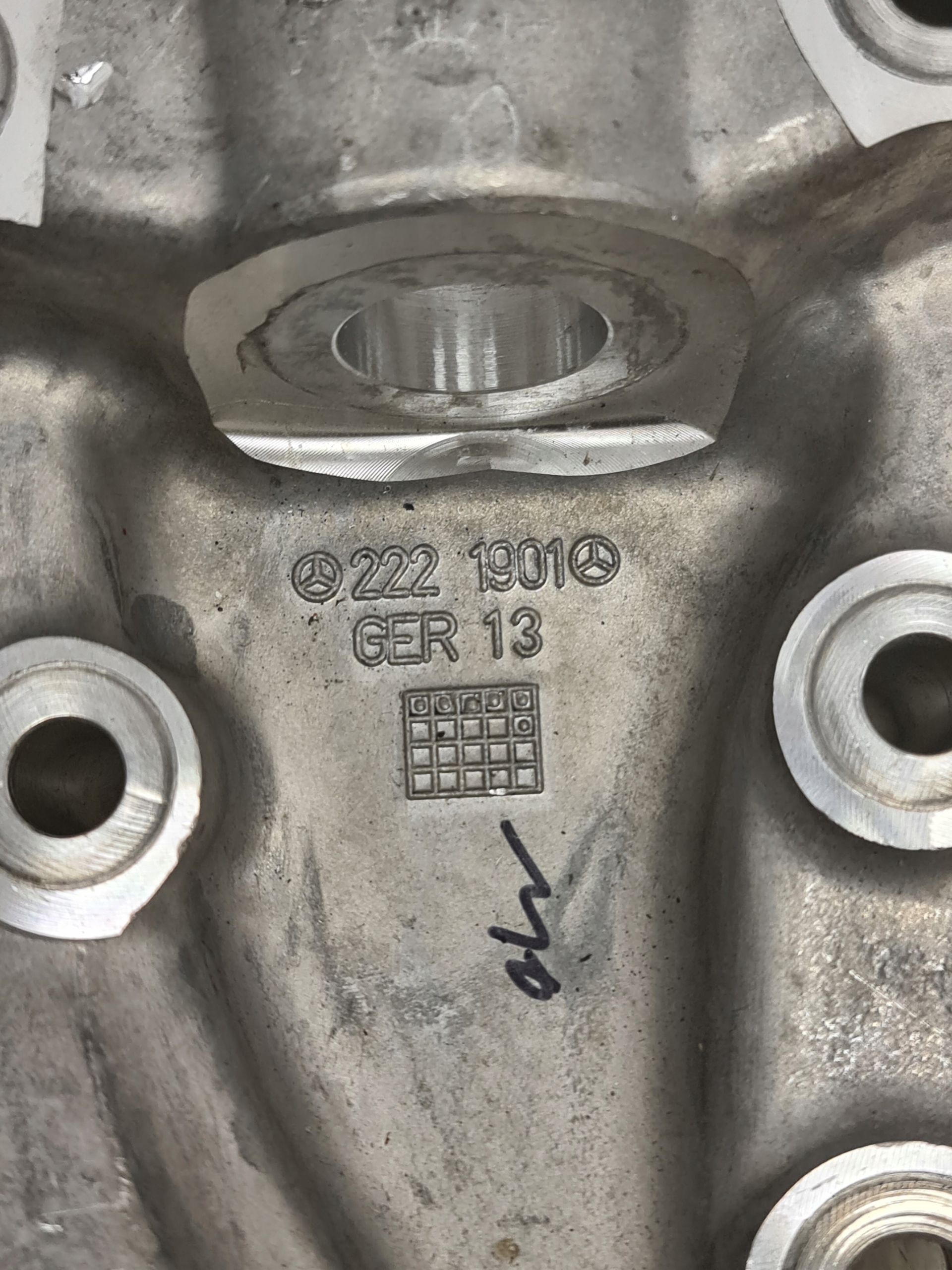 Mercedes W222 Поворотный кулак передний левый A222 19/01 - galeria