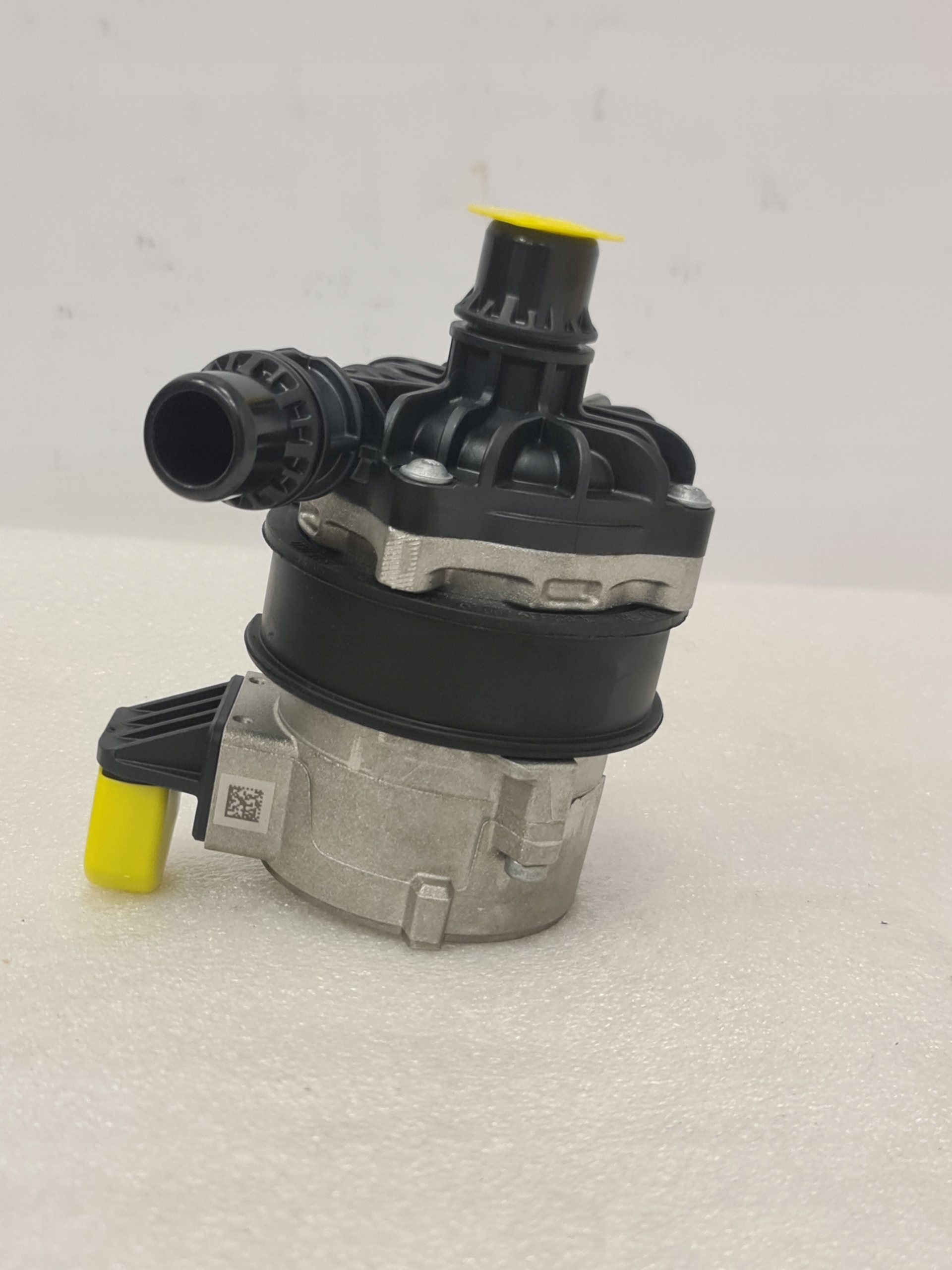 Zdjęcie produktu Pompa wody Mercedes W213 W253 OM654 OM256 OM656