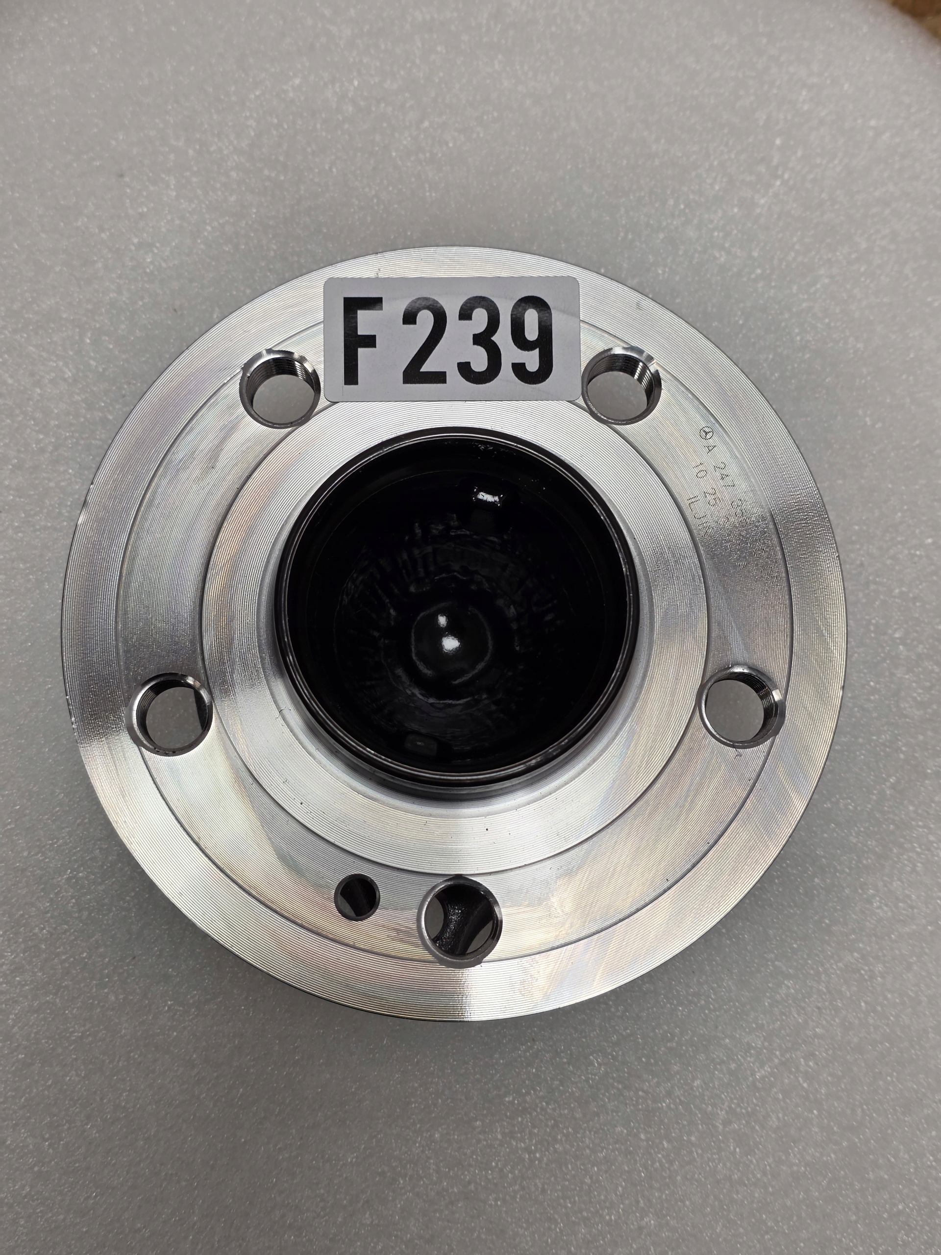 Zdjęcie produktu Piasta Łożysko TYŁ Mercedes W177 W118 W247 2WD