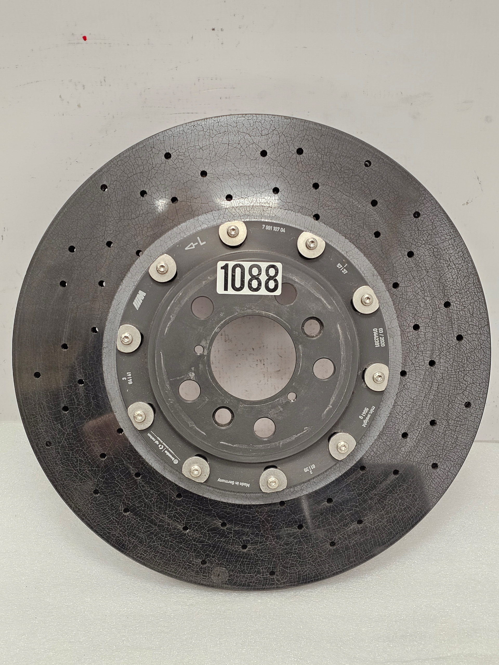 Zdjęcie produktu CERAMIC Disc BMW M5 F90 M8 Rear Left OEM