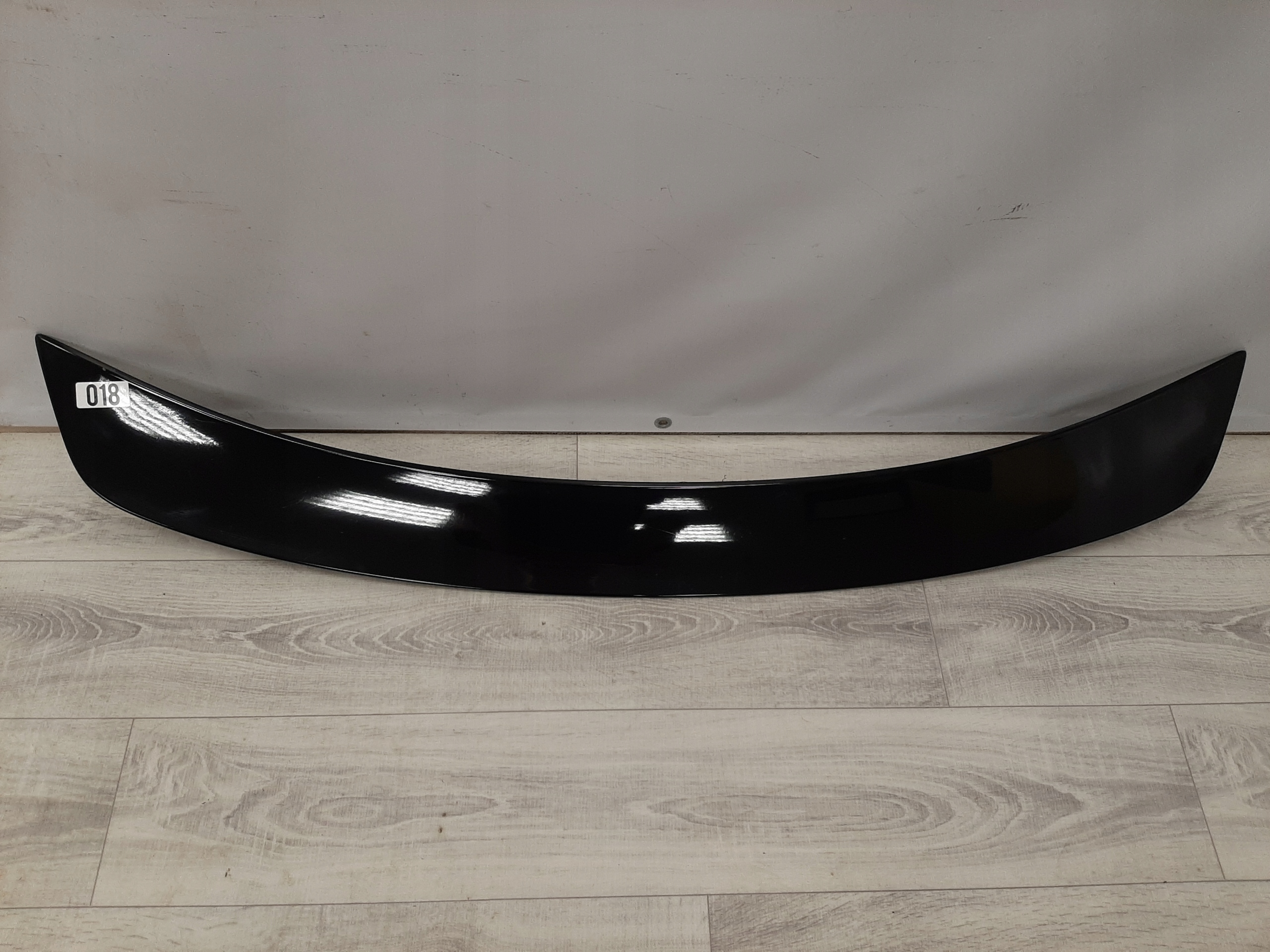 Zdjęcie produktu Lotka Spoiler klapy Mercedes W253 GLC 63 AMG OEM