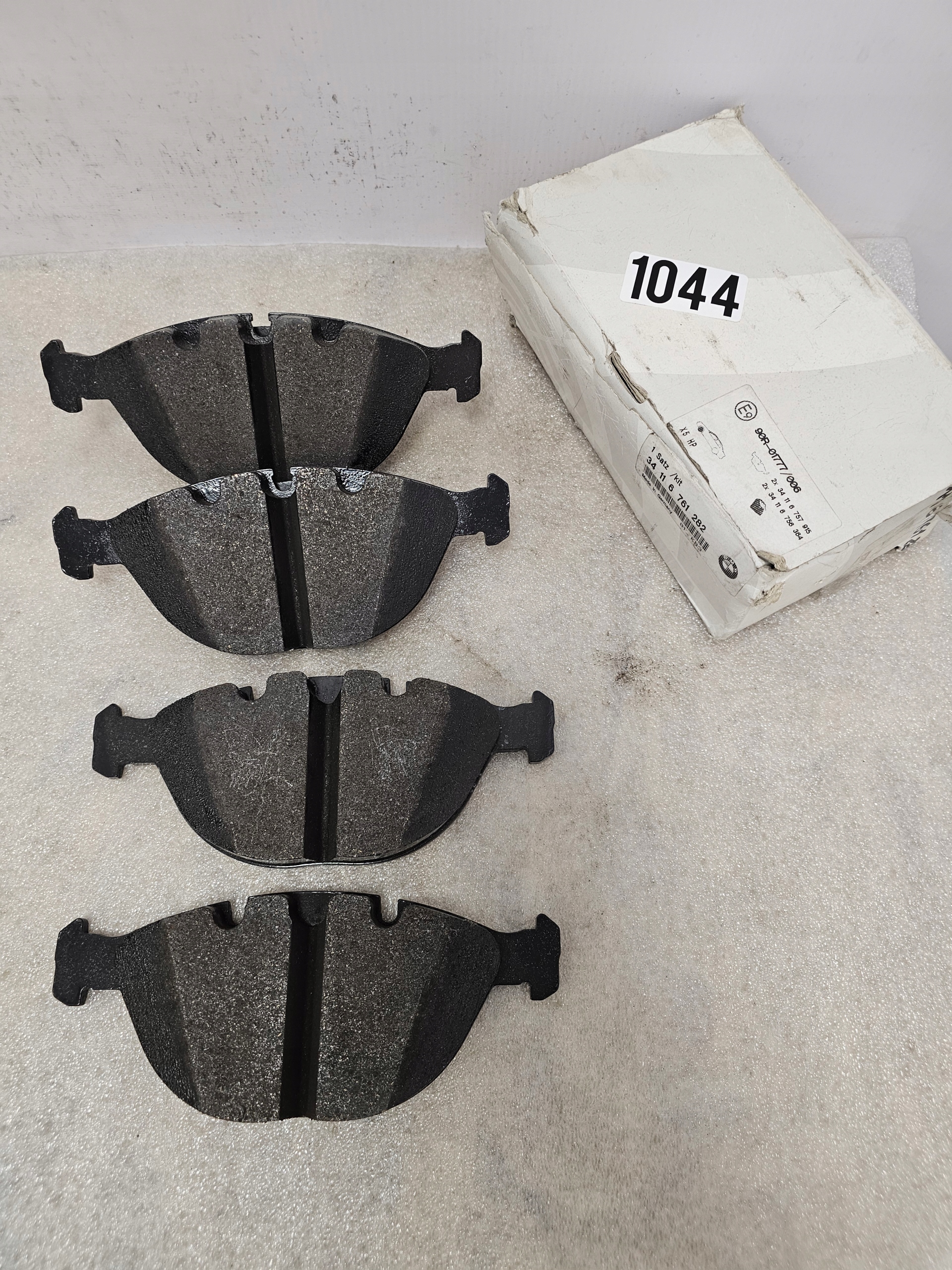 Zdjęcie produktu BMW E53 X5 4.4 4.6 4.8 Pads NEW Front