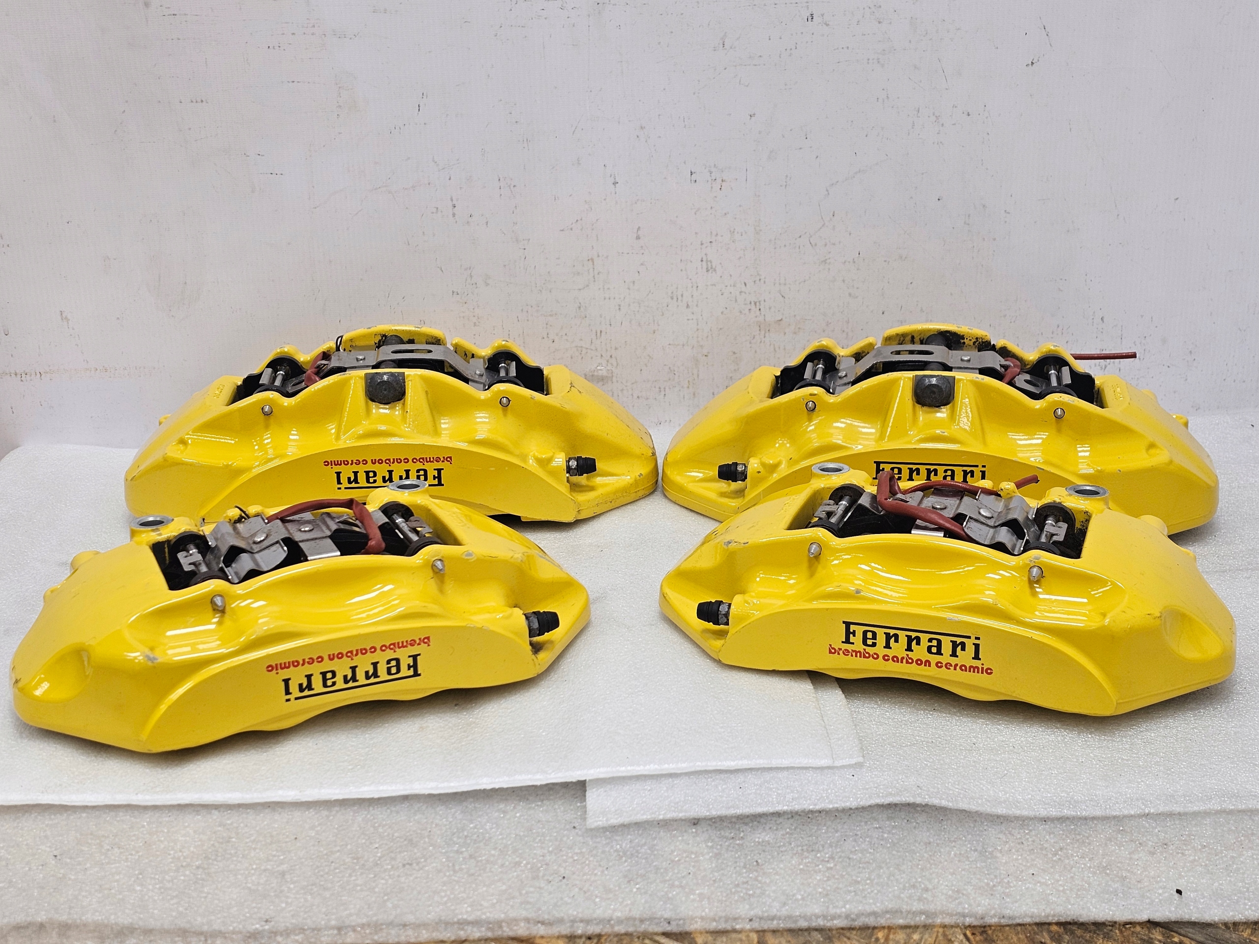 Zdjęcie produktu Calipers Ferrari Roma Portofino Ceramics Big Brake Set Retrofitting