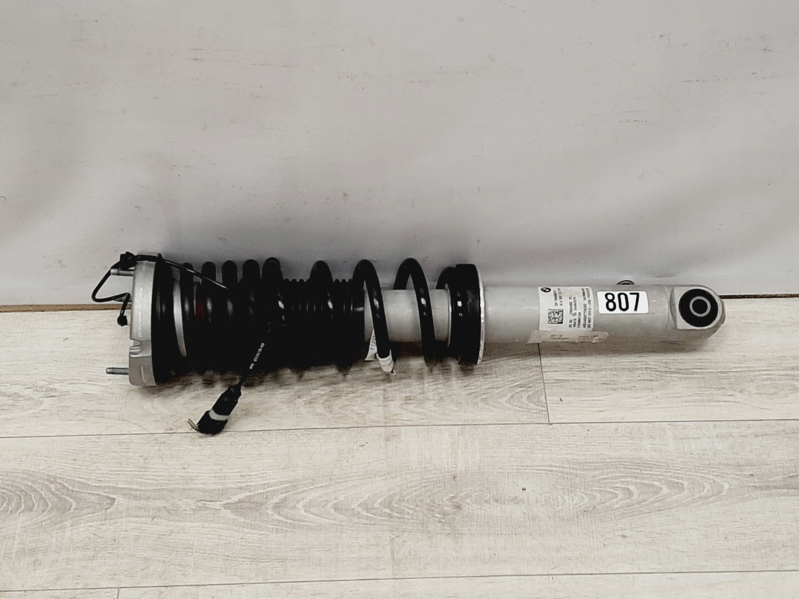 Zdjęcie produktu Amortyzator BMW M8 Coupe F92 EDC Tył Tylny 7856903