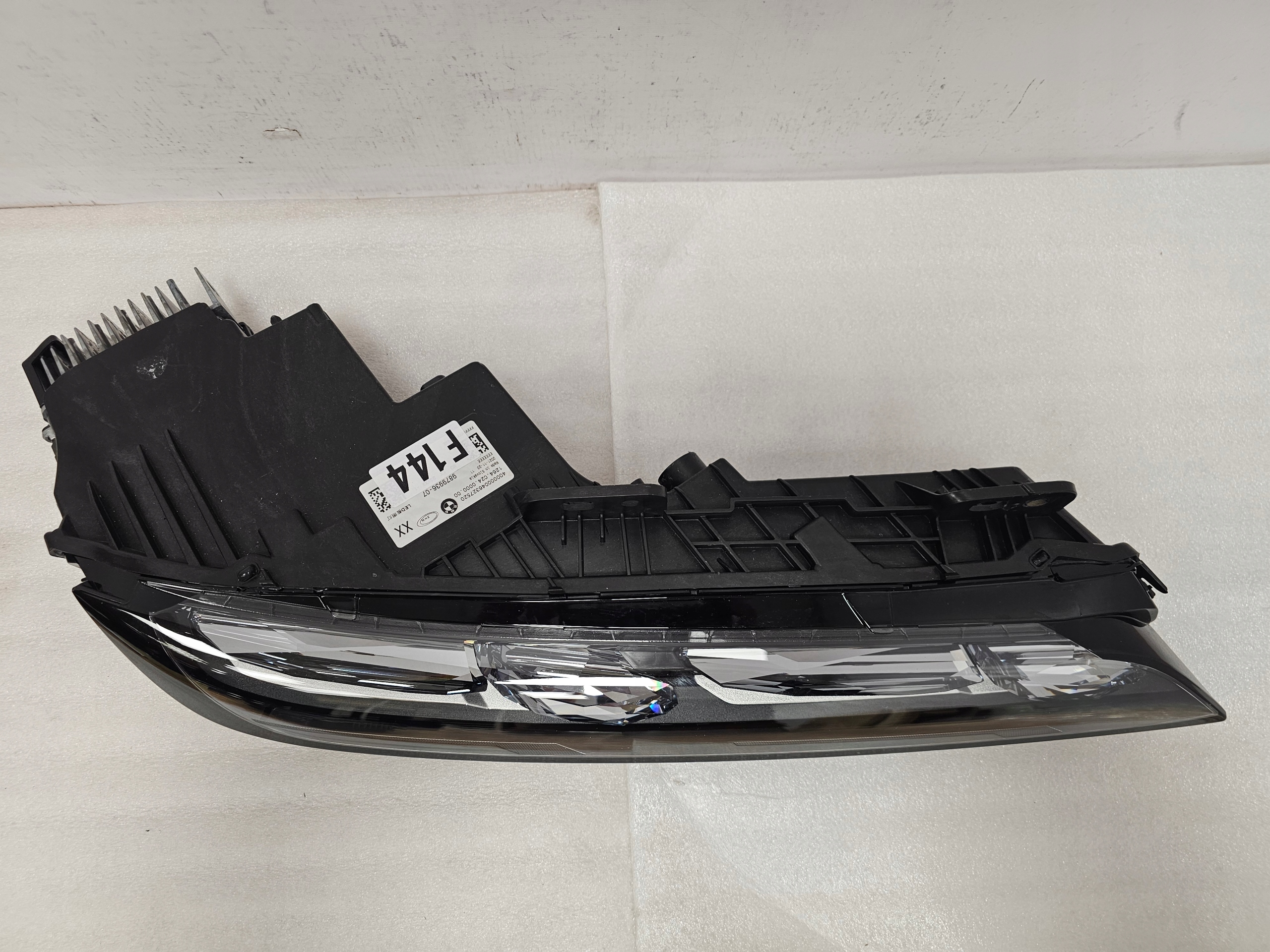 Zdjęcie produktu Lampa BMW 7 G70 Crystal Swarovski Kryształ LED PRAWA