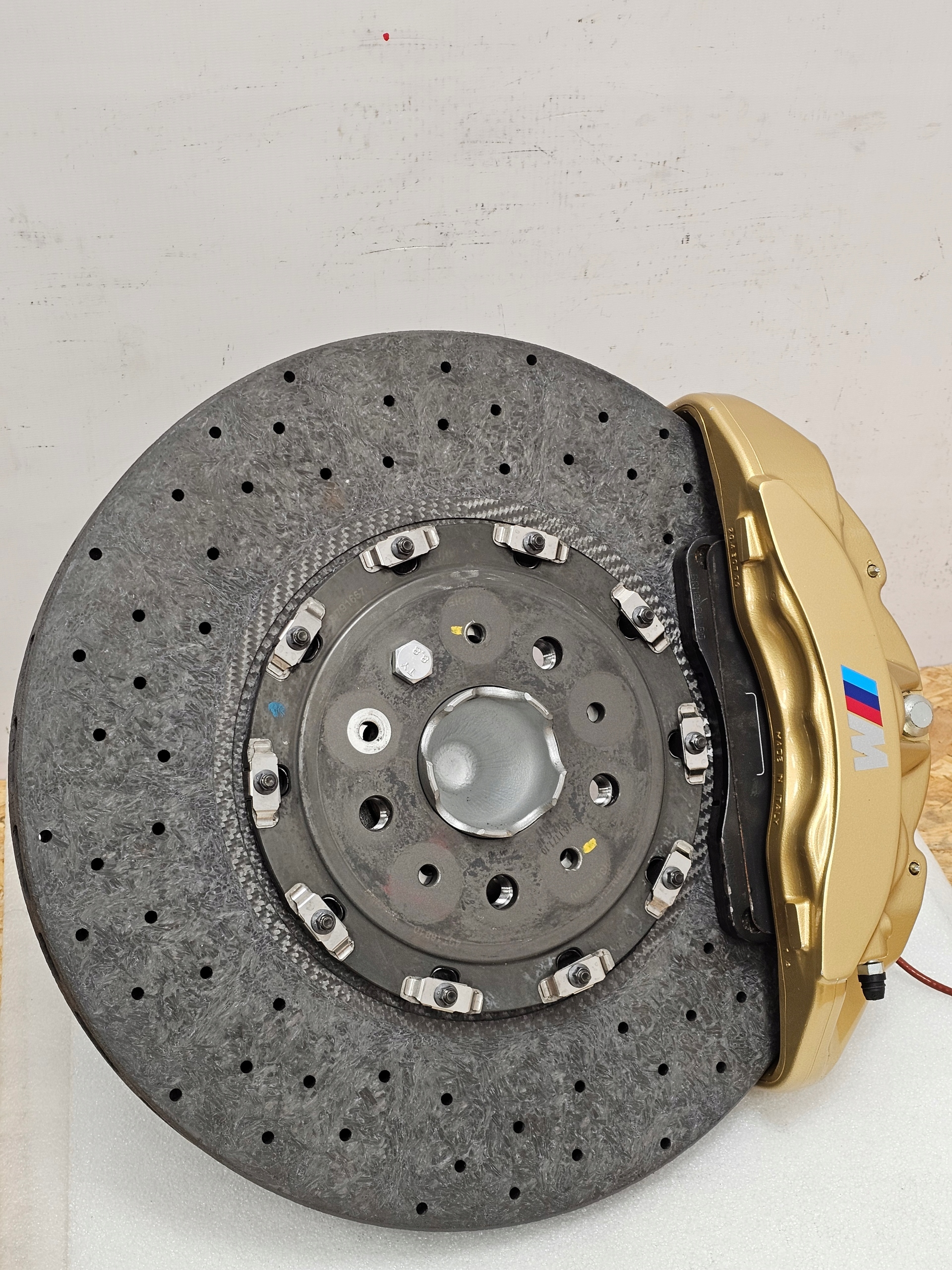 Zdjęcie produktu Set Ceramics Calipers Ceramic discs BMW M3 M4 G80 G81 G82 Front