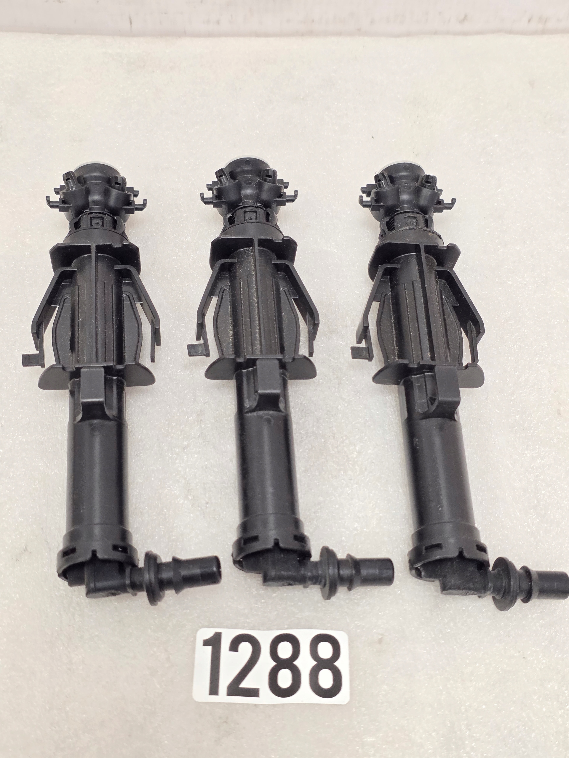Zdjęcie produktu Dysza Spryskiwacz Lampy VW Golf VII LEWA