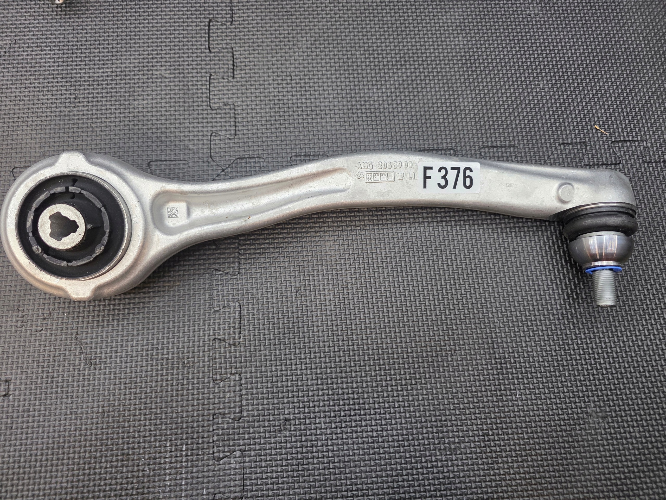 Zdjęcie produktu Wahacz Przedni Lewy Mercedes AMG W206 W214 W236 C63 E53 CLE 53
