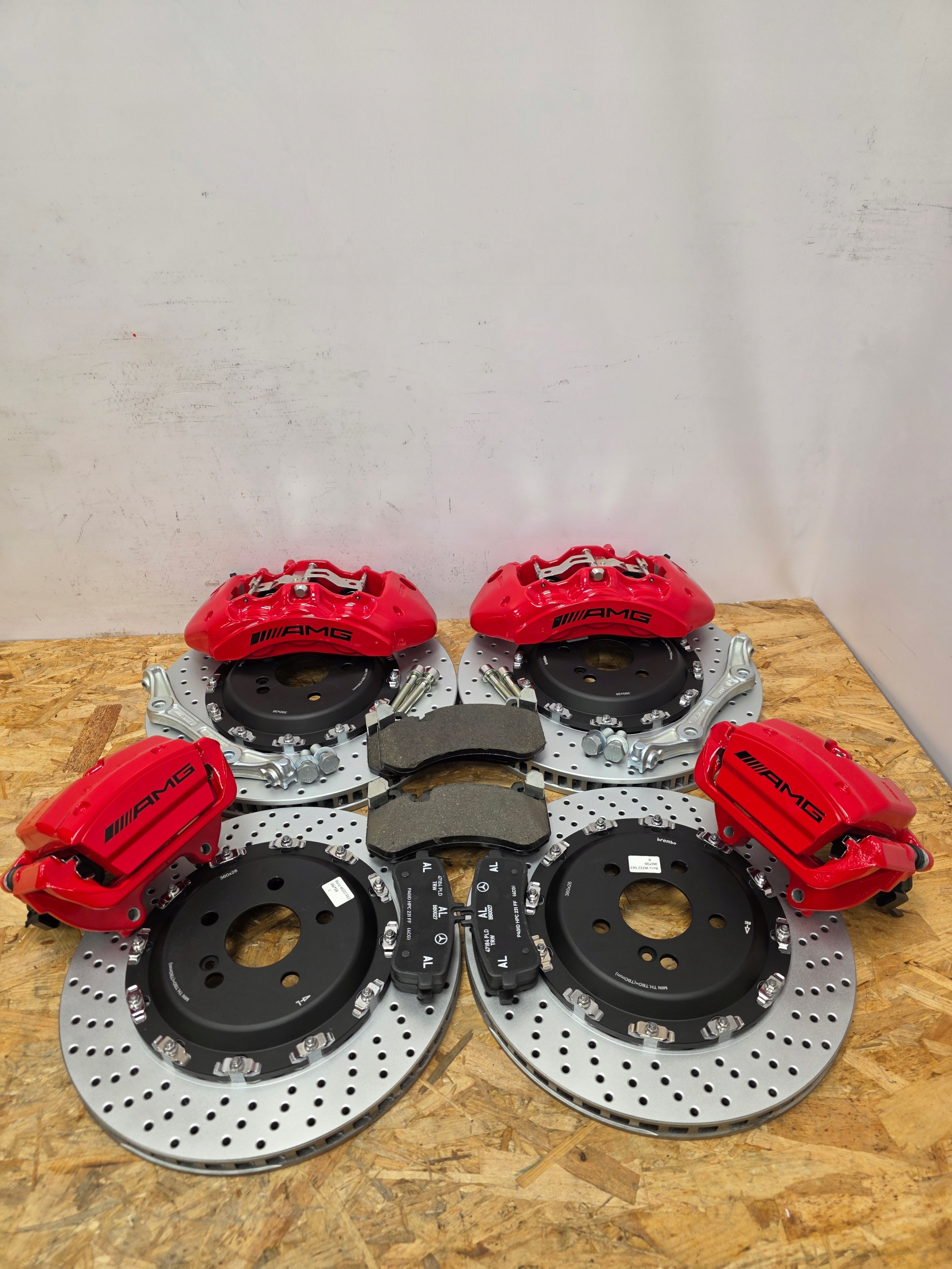 Zdjęcie produktu Calipers Discs Brakes Mercedes W222 W213 W253 AMG S class Big Brake Kit