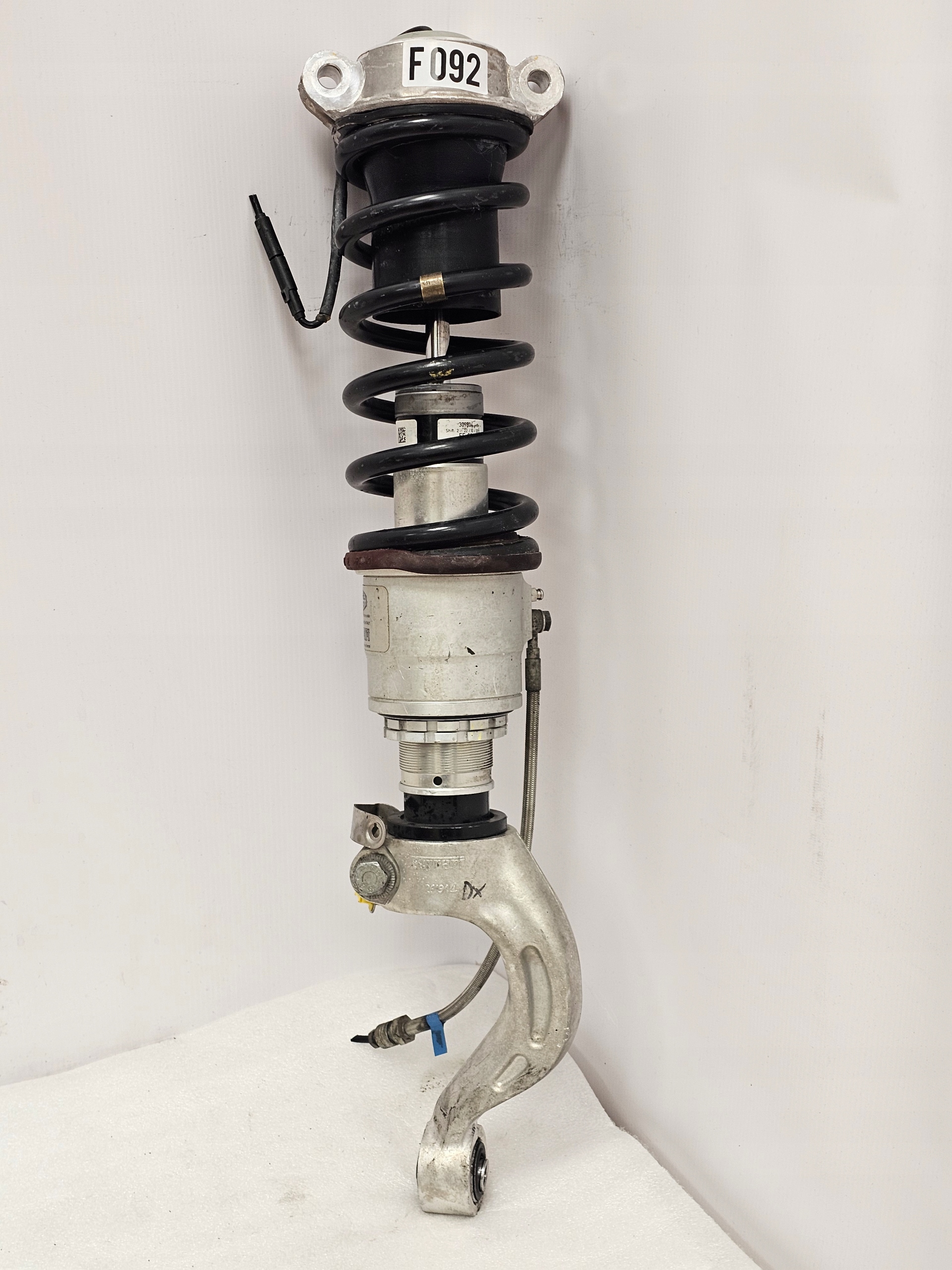 Zdjęcie produktu Amortyzator Shock Absorber Ferrari Przód Przedni GTC4 Lusso LIFTER
