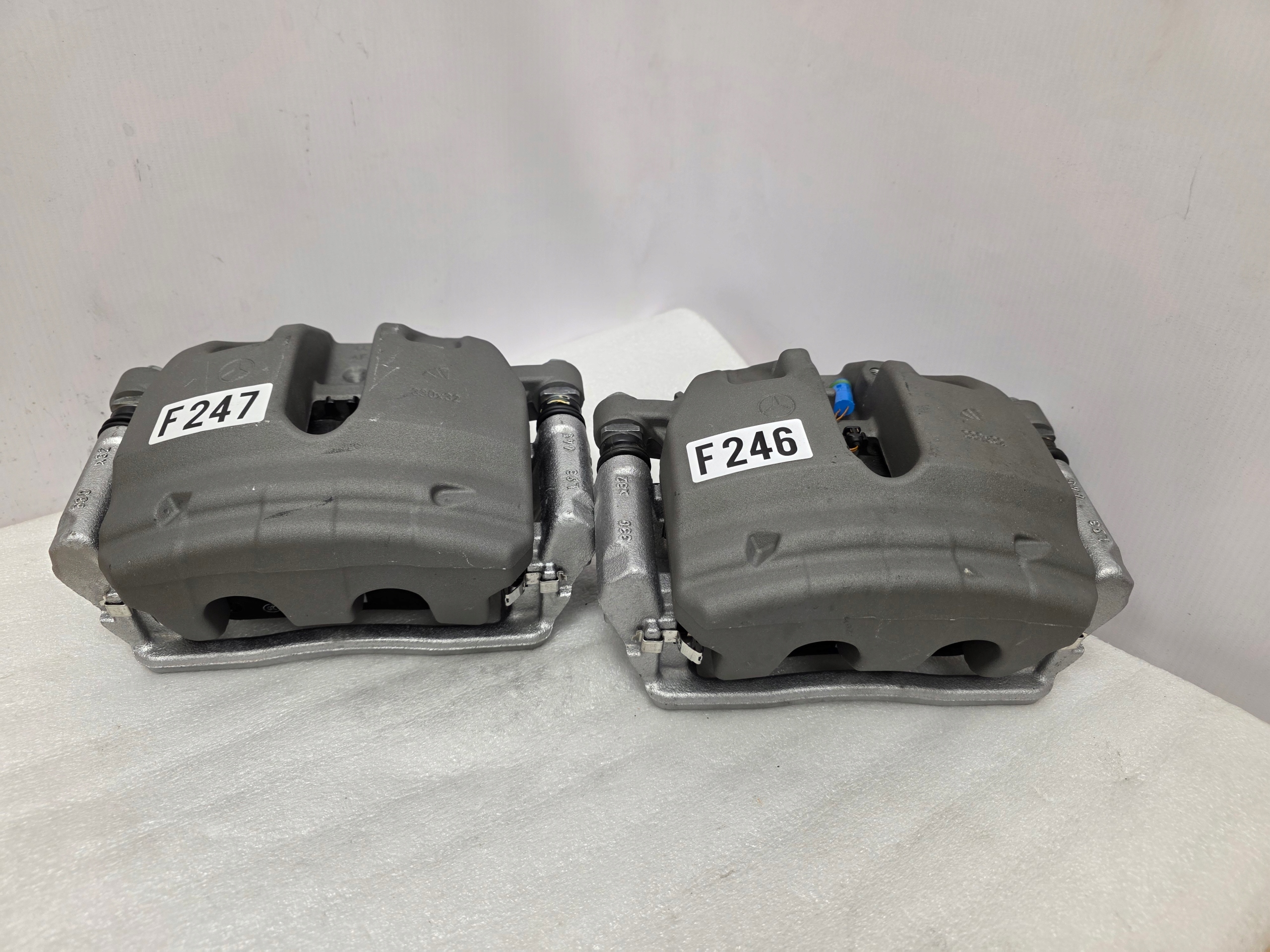 Zdjęcie produktu Mercedes W206 W214 W254 calipers 330x32 FRONT