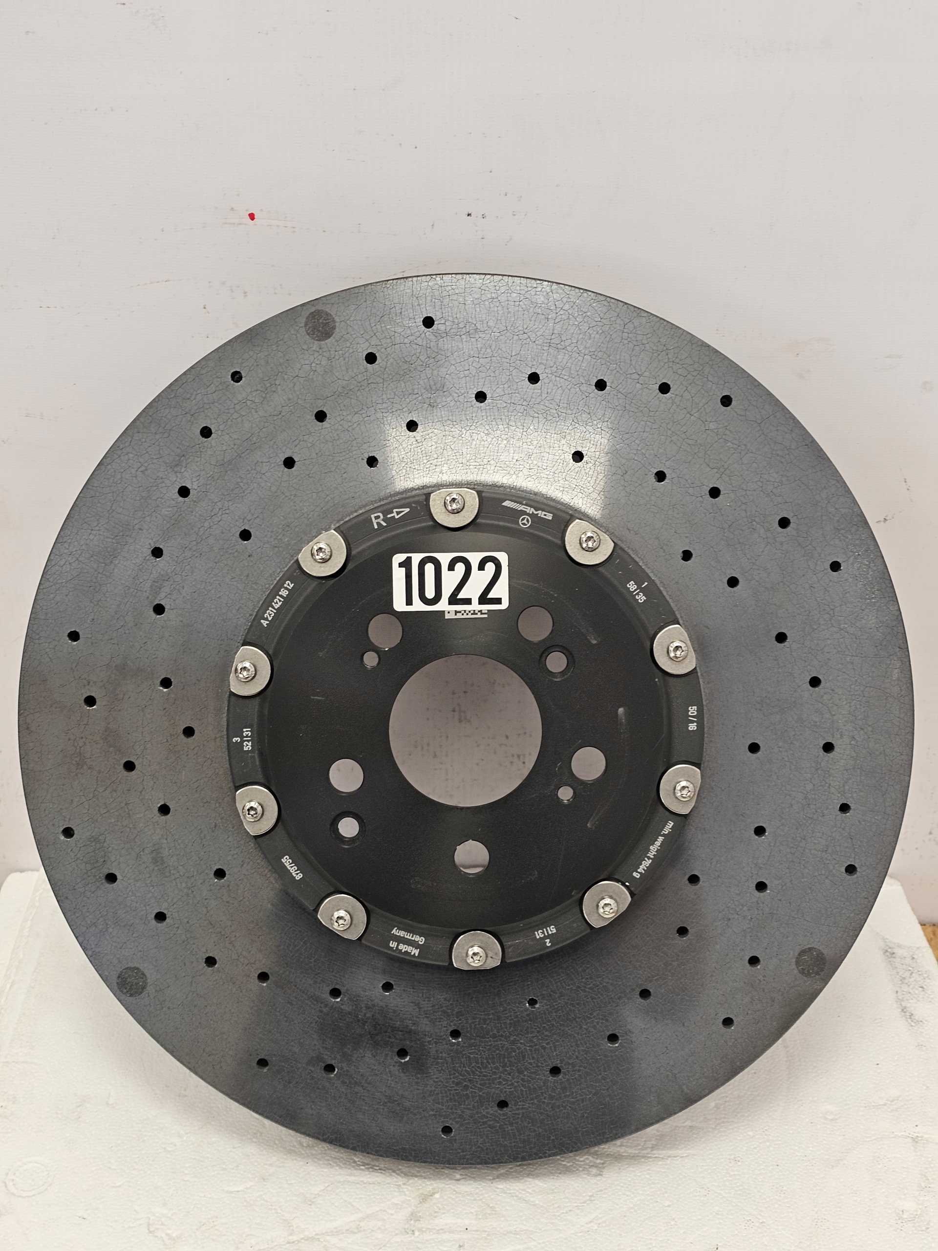 Zdjęcie produktu CERAMIC DISC Mercedes W213 W205 W190 W290 W253 63 AMG Right