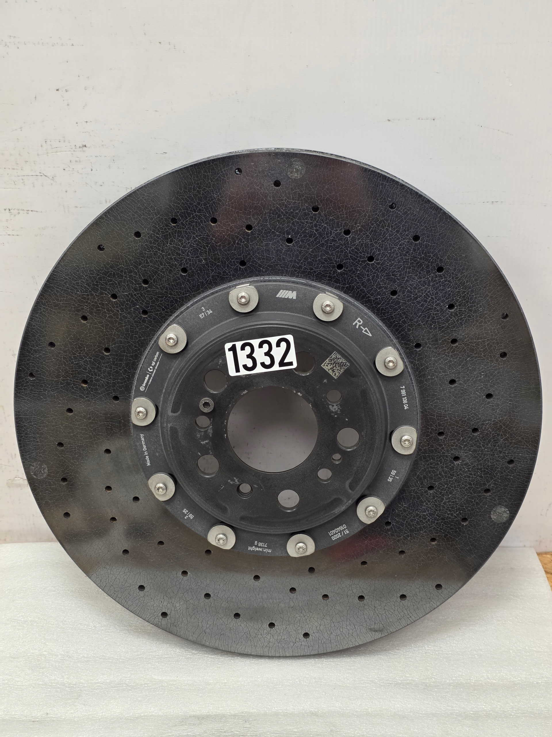 Zdjęcie produktu CERAMIC DISC BMW M5 F90 M8 Front Right OEM