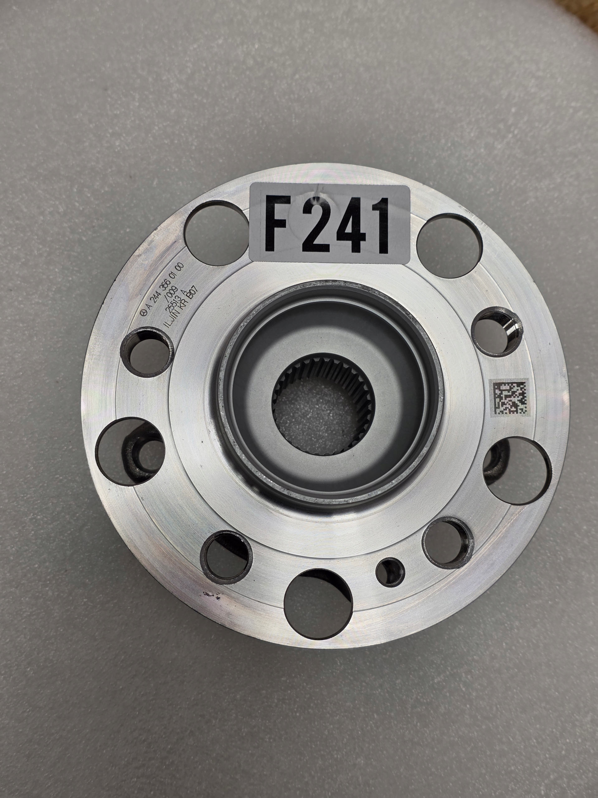Подшипник ступицы ЗАДНИЙ Mercedes W174 W178 CLA C174 C178 4Matic 4M