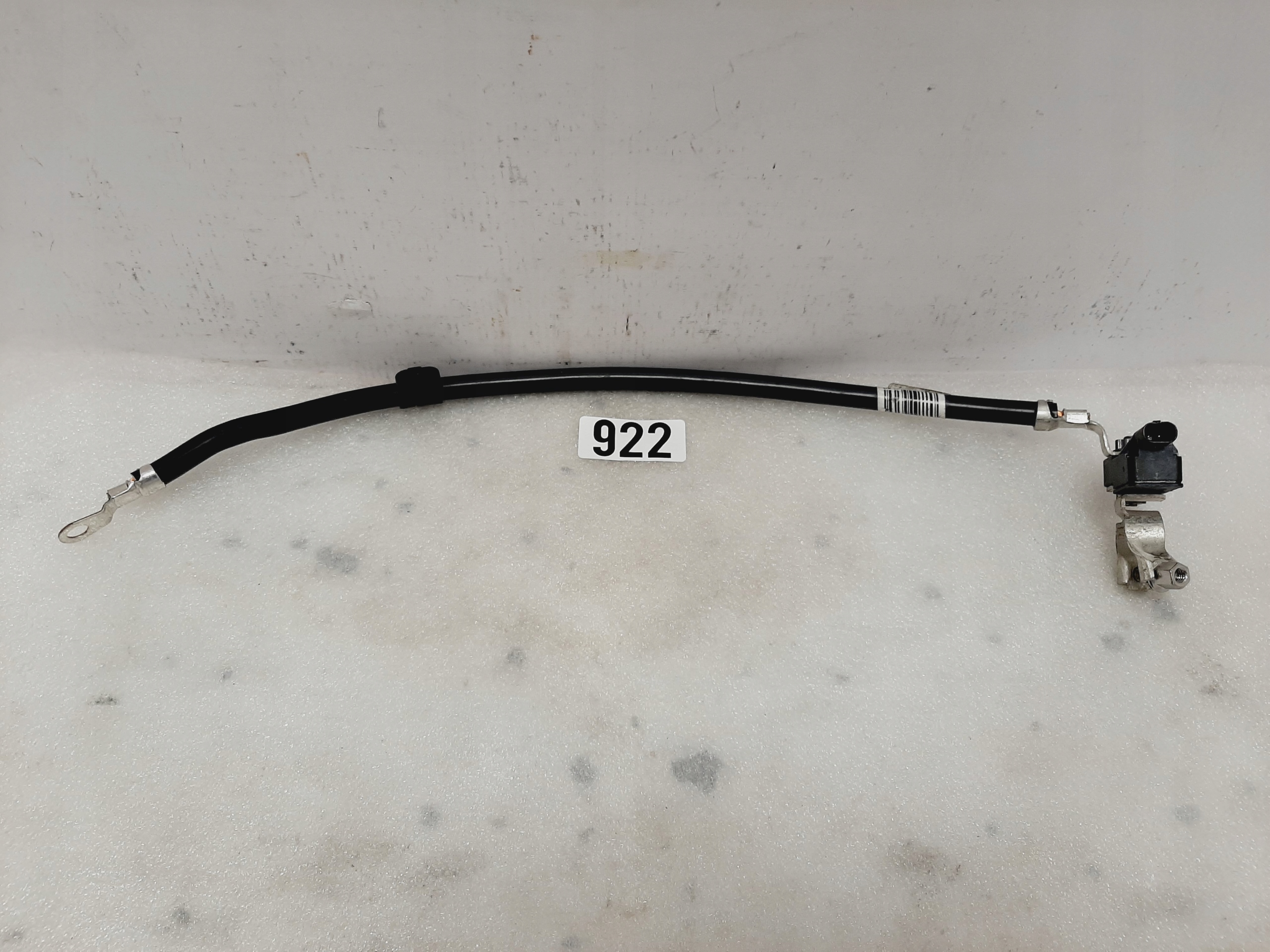 Минусовая клемма датчика аккумуляторной батареи Mercedes W205 W238