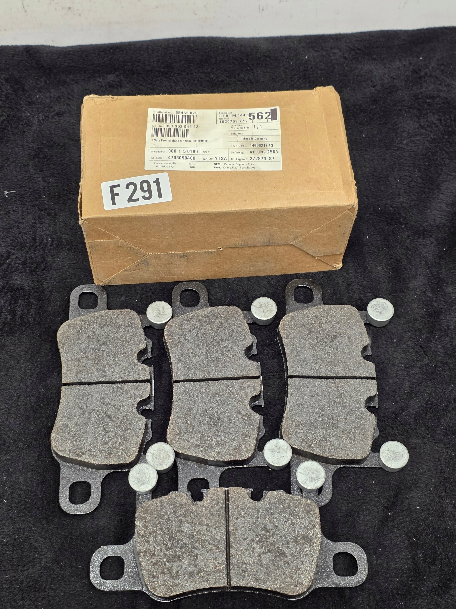 Klocki hamulcowe Porsche 911 GT3 RS TYŁ 99135294882