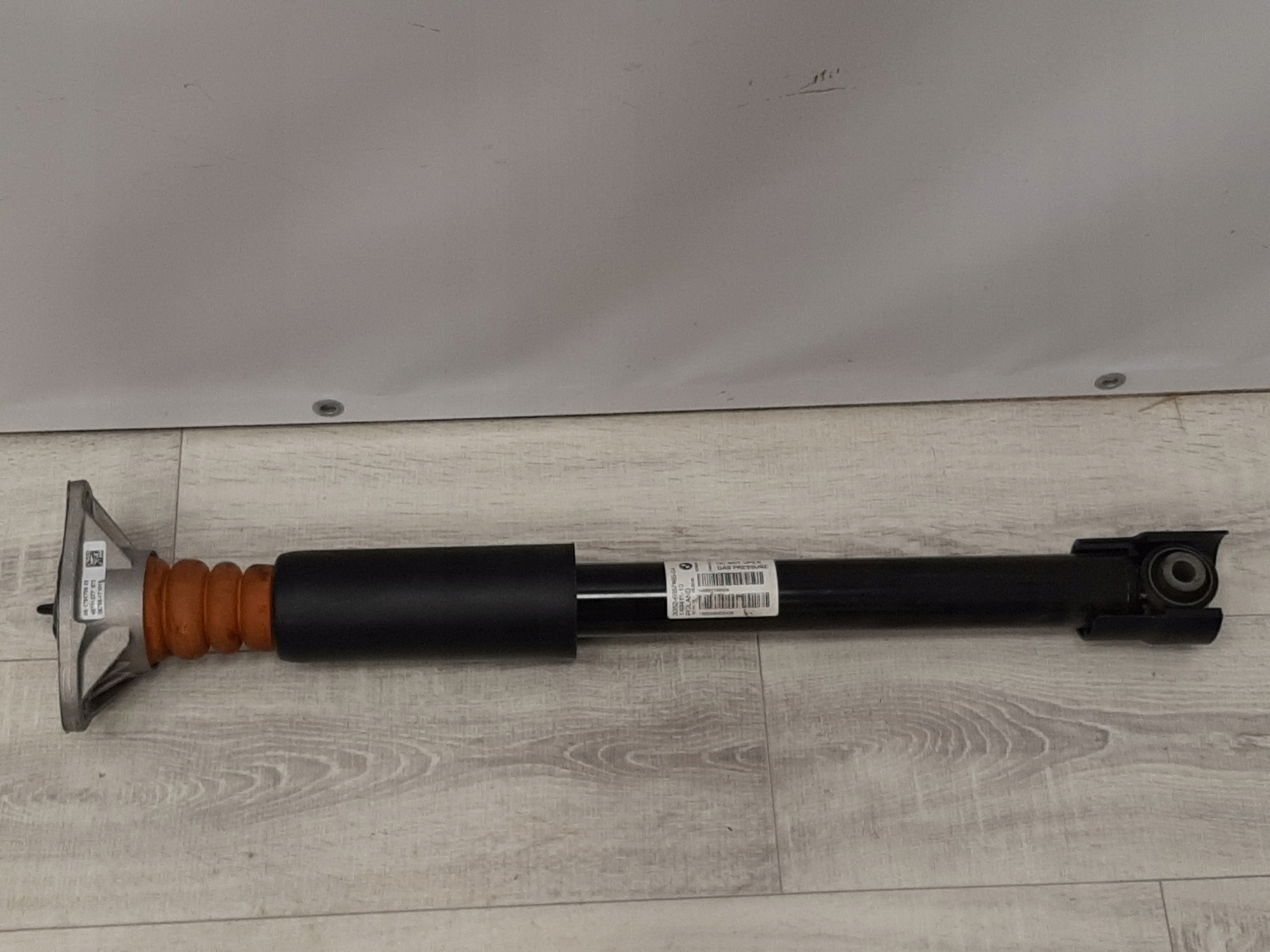 BMW F46 shock absorber Left Right Rear
