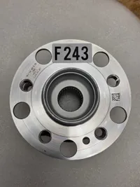 Hub Bearing NEW REAR Mercedes W174 W178 CLA C174 C178 4Matic 4M - galeria