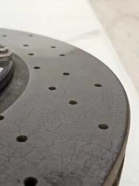 Tarcza CERAMICZNA BMW M5 F90 M8 Tył Prawa OEM - galeria