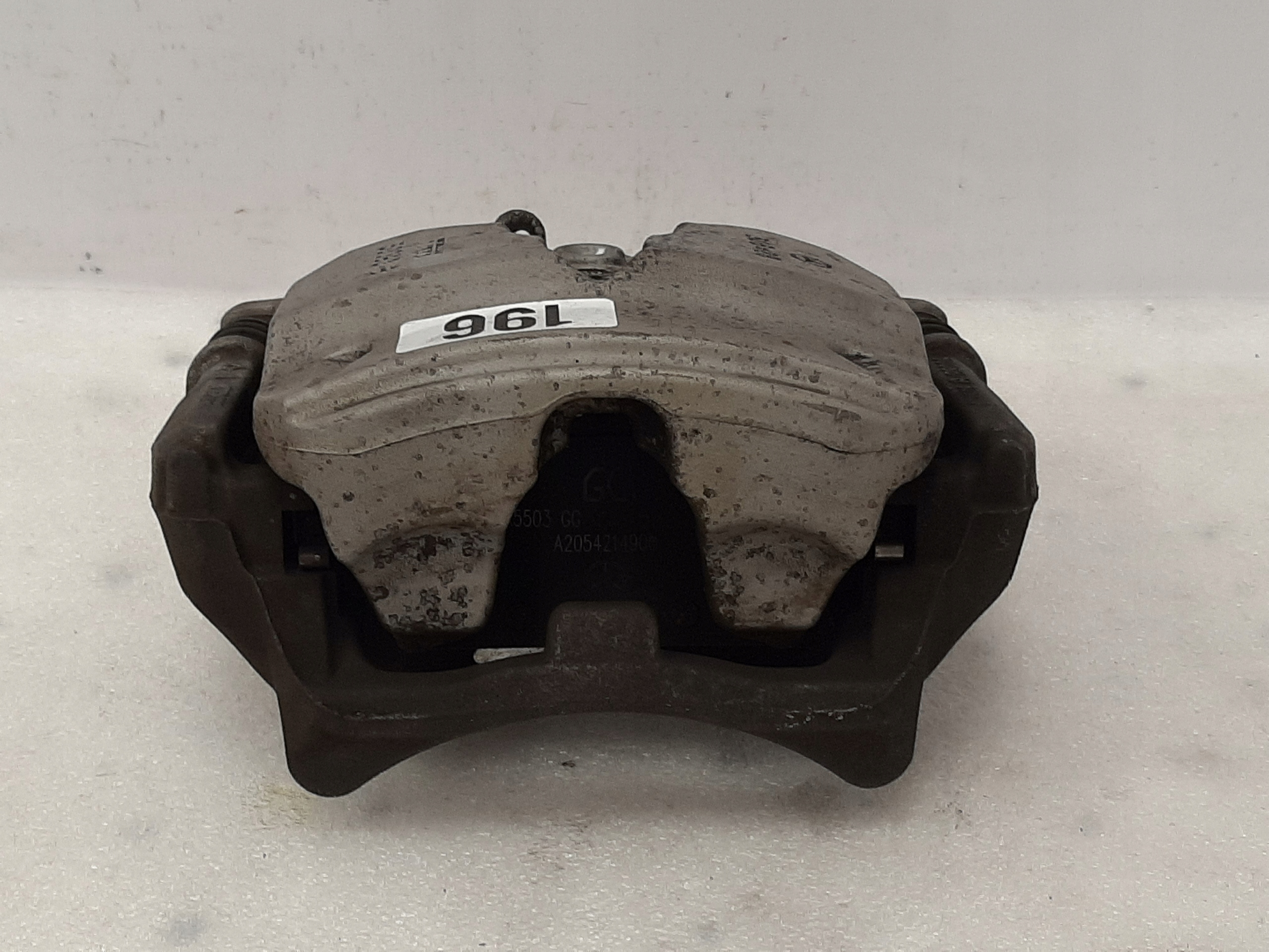 Bremssattel Mercedes W205 Vorne RECHTS 305x28 - galeria