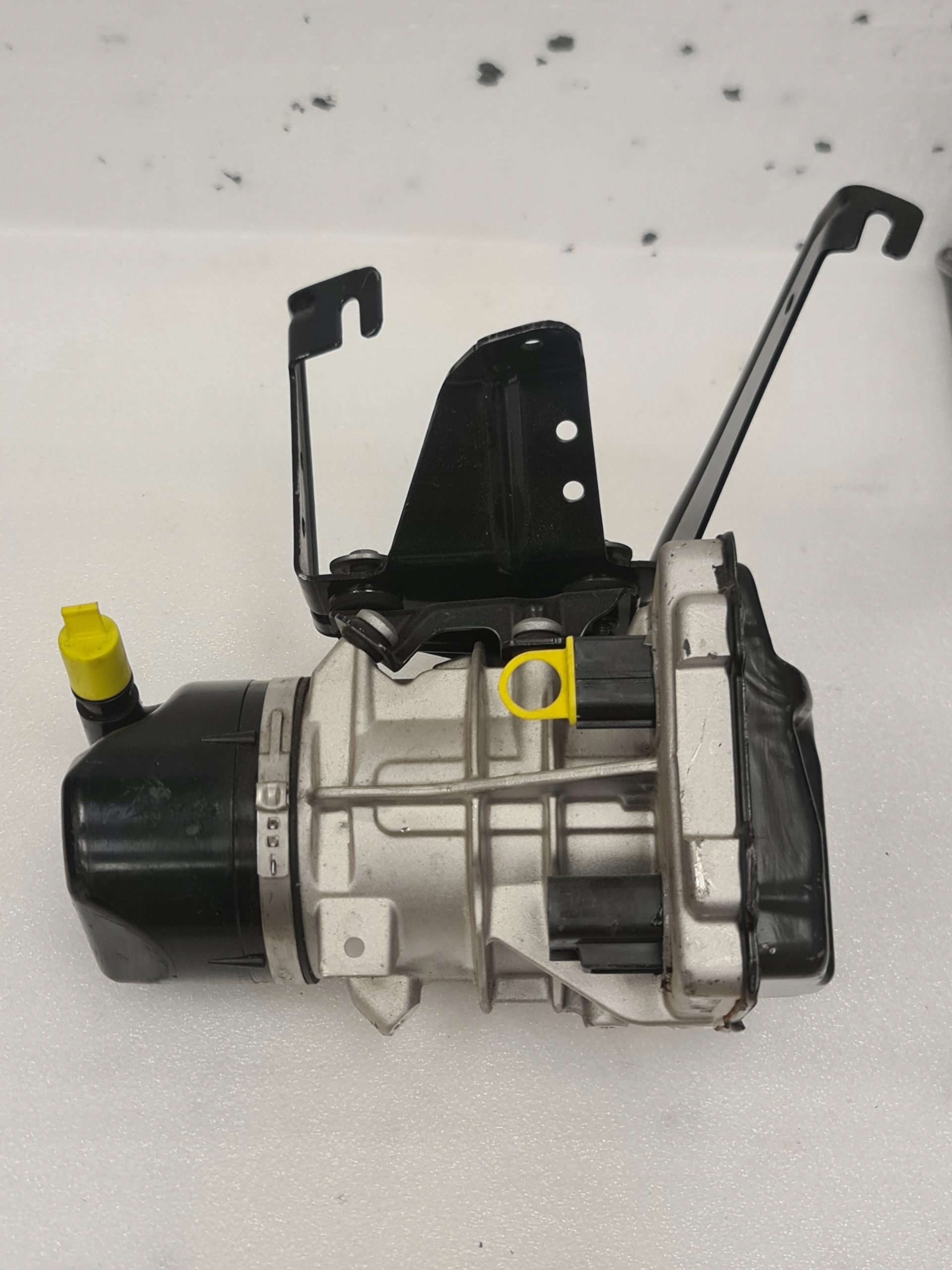 Power steering pump Mercedes W172 SLC SLK AMG OM276 - galeria