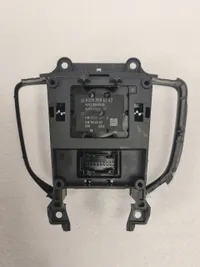 Comand Pokrętło Mercedes W205 9G Touchpad iDrive - galeria