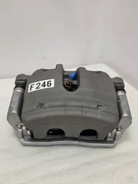 Mercedes W206 W214 W254 суппорта 330x32 ПЕРЕДНИЕ - galeria