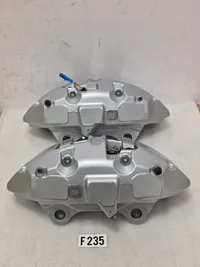 Mercedes CLE W236 W206 W214 W254 calipers 370x36 - galeria