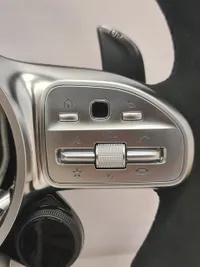 Mercedes AMG Lift Carbon Display S63 Lenkrad - galeria