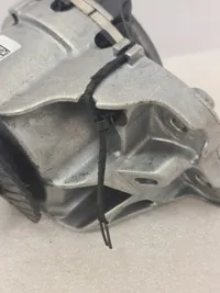 Опора двигуна Mercedes W232 SL 63 AMG - ПРАВА - galeria