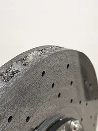 Tarcza CERAMICZNA BMW M5 F90 M8 Tył Lewa OEM - galeria