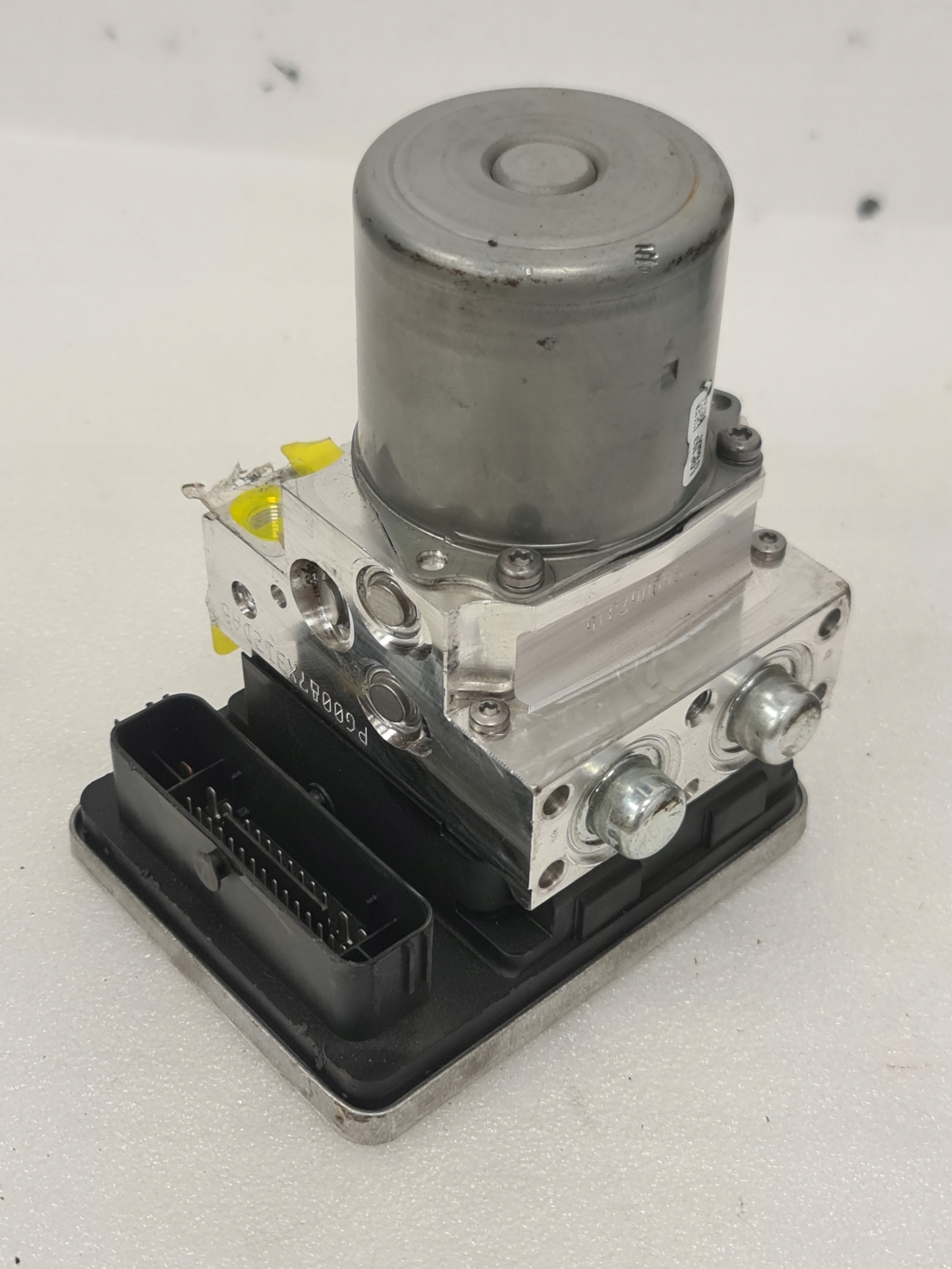 ABS pump Mercedes W205 A2059005247 New - galeria