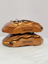 Zaciski Zacisk Ferrari 458 Italia Tył Tylny Tylne LEWY - galeria