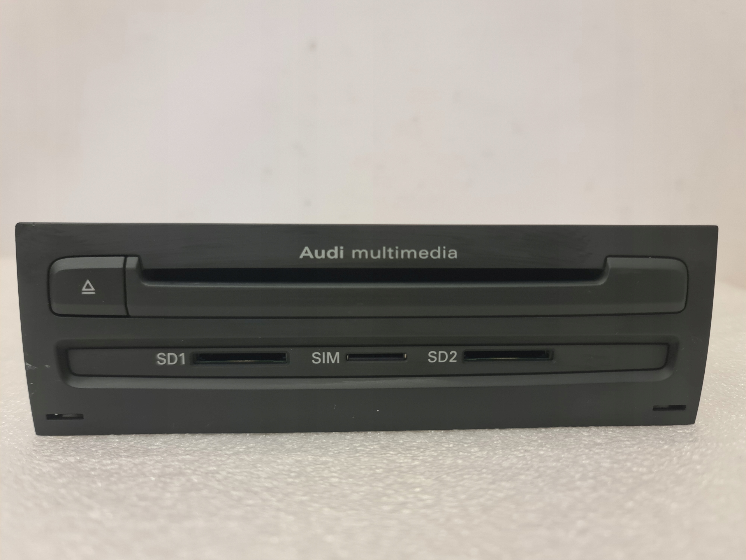 Audi A8 4H D4 Navigation MMI Multimedia 3G MMI3 - galeria