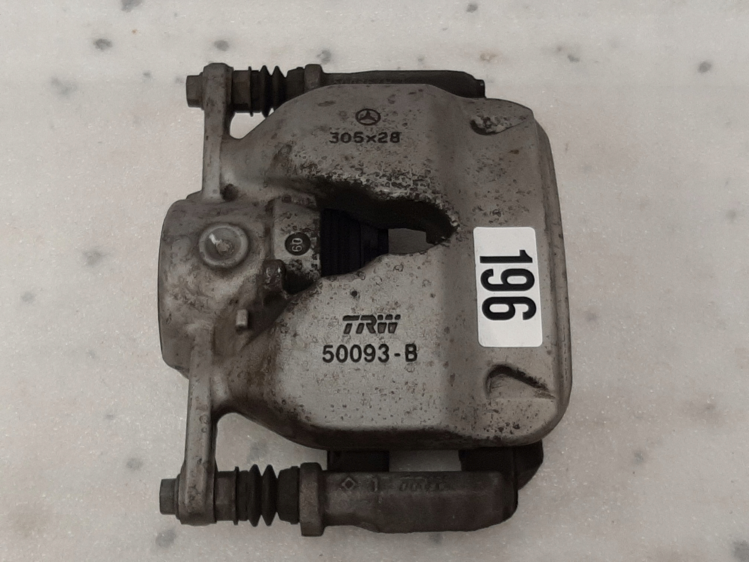 Bremssattel Mercedes W205 Vorne RECHTS 305x28 - galeria