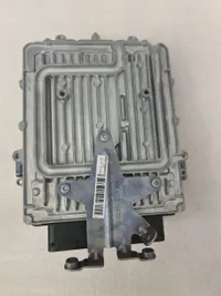 Блок управління двигуном A1779008004 Новий W205 C63 - galeria