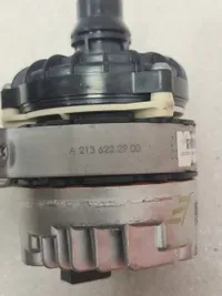 Pompa wody Mercedes W206 63 AMG W254 A0005001901 - galeria