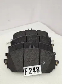 Колодки гальмівні Mercedes W206 W214 W254 330х32 ОРИГ. - galeria