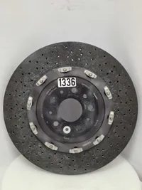 КЕРАМІЧНИЙ диск Ferrari Purosangue ЗАДНІЙ 811775 875117 Задній гальмівний диск - galeria