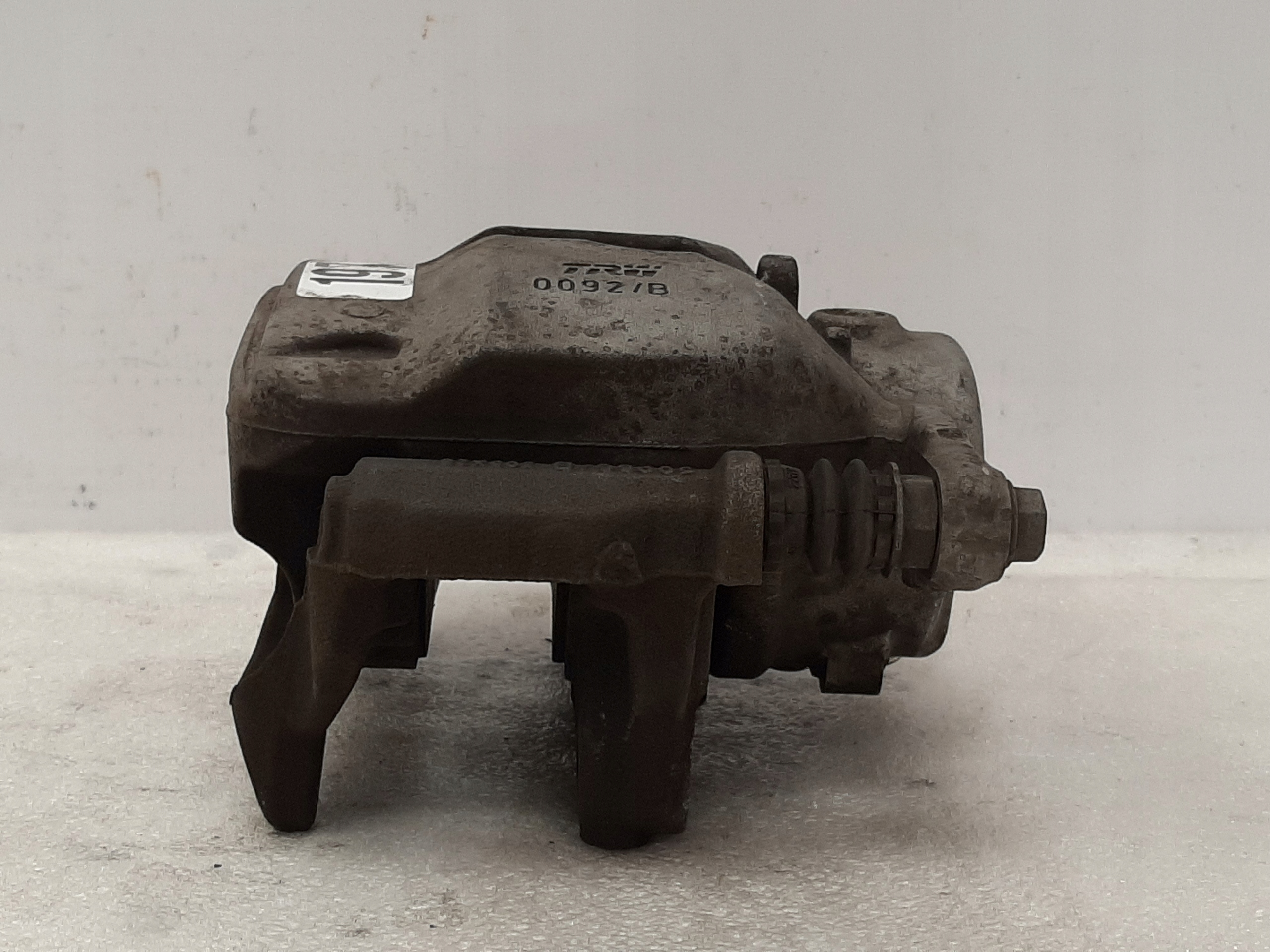 Bremssattel Mercedes W205 Vorne LINKS 305x28 - galeria